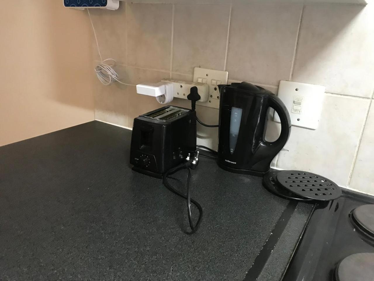 Menlyn Maine Apartments, Menlyn Place Pretoria-Noord Esterno foto