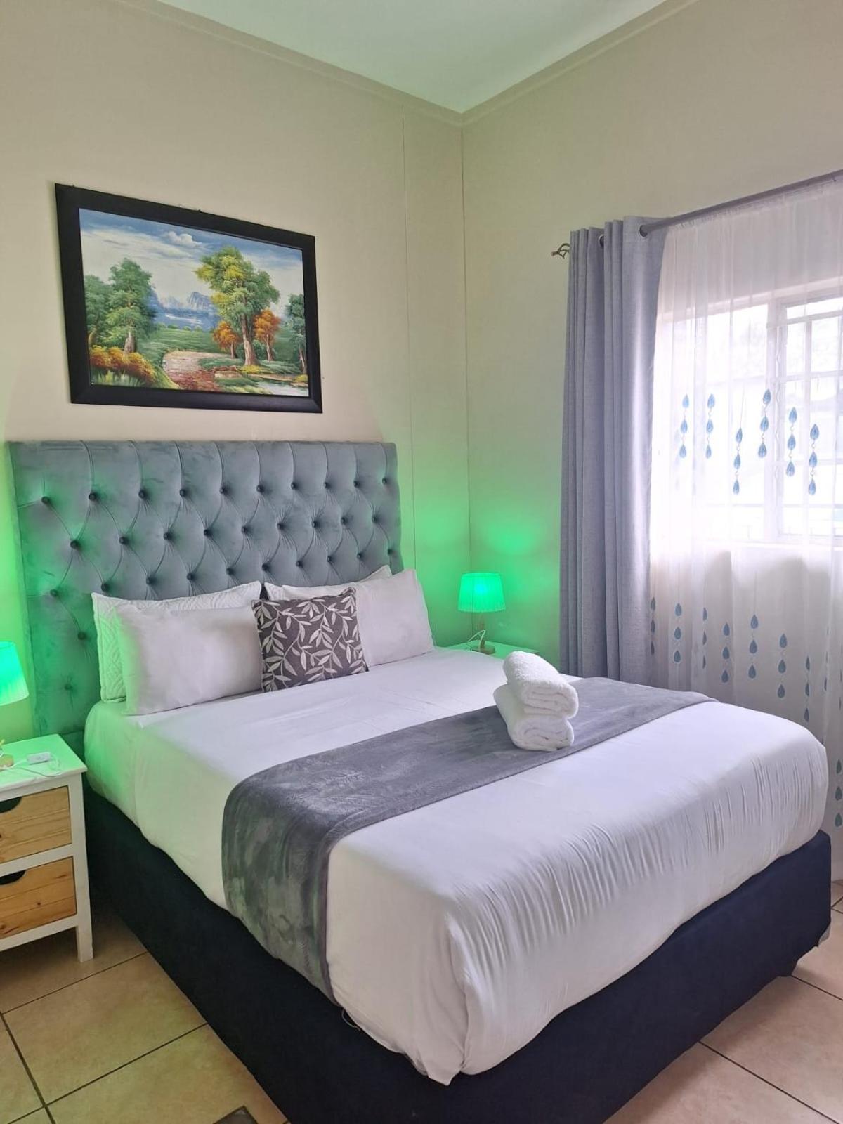 Menlyn Maine Apartments, Menlyn Place Pretoria-Noord Esterno foto