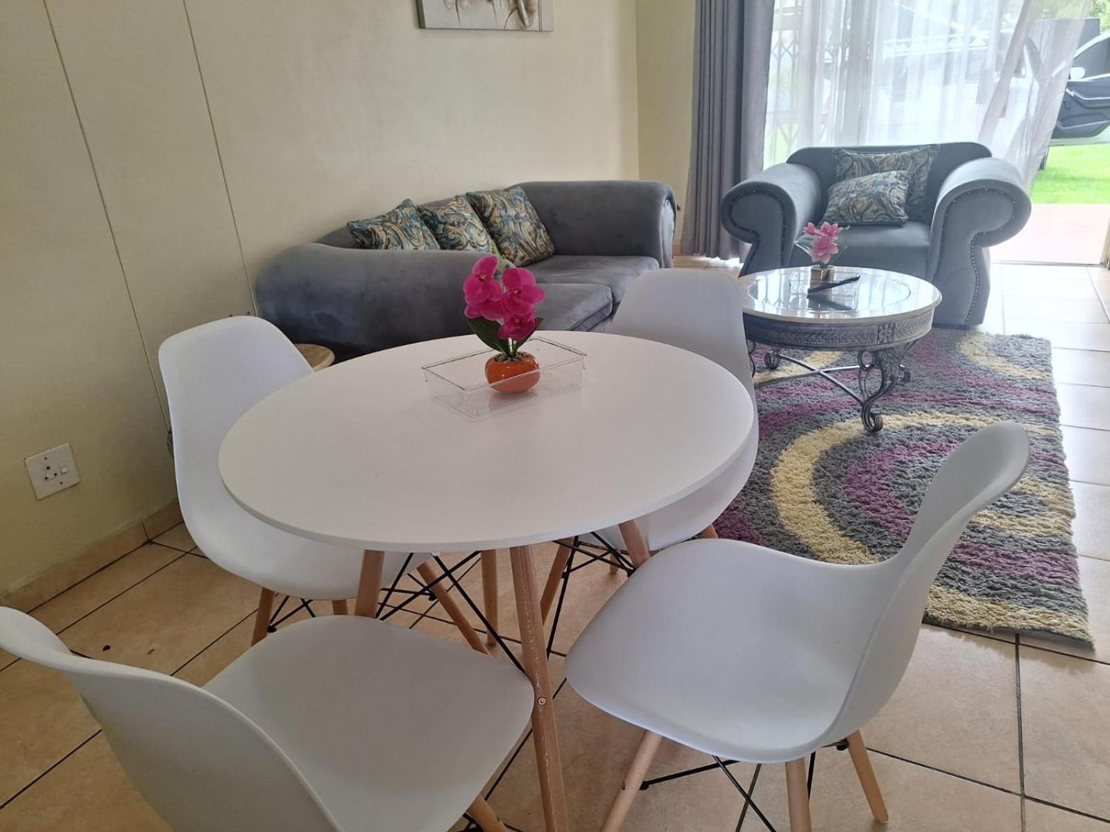 Menlyn Maine Apartments, Menlyn Place Pretoria-Noord Esterno foto